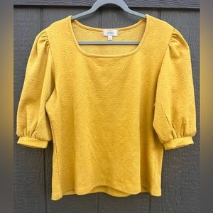 Mustard Quilted Puff Sleeve Top